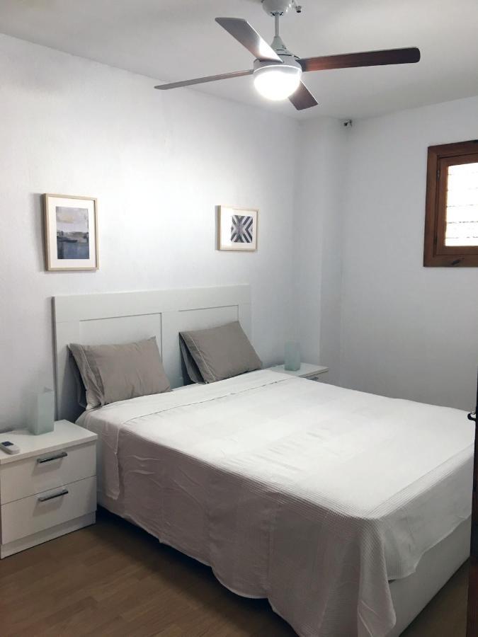 Apartamento Con Vistas Al Mar. Primera Linea De Playa. Aguadulce  Exteriér fotografie