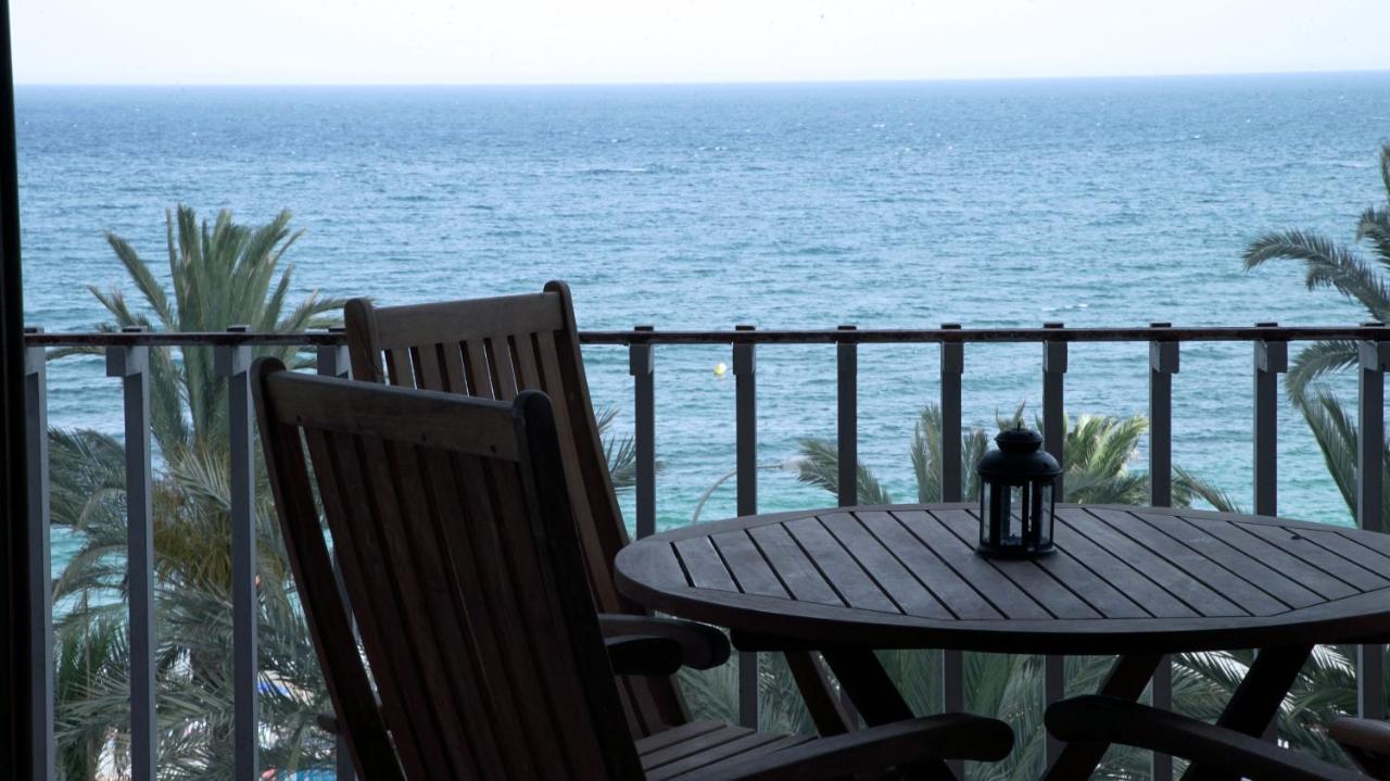 Apartamento Con Vistas Al Mar. Primera Linea De Playa. Aguadulce  Exteriér fotografie