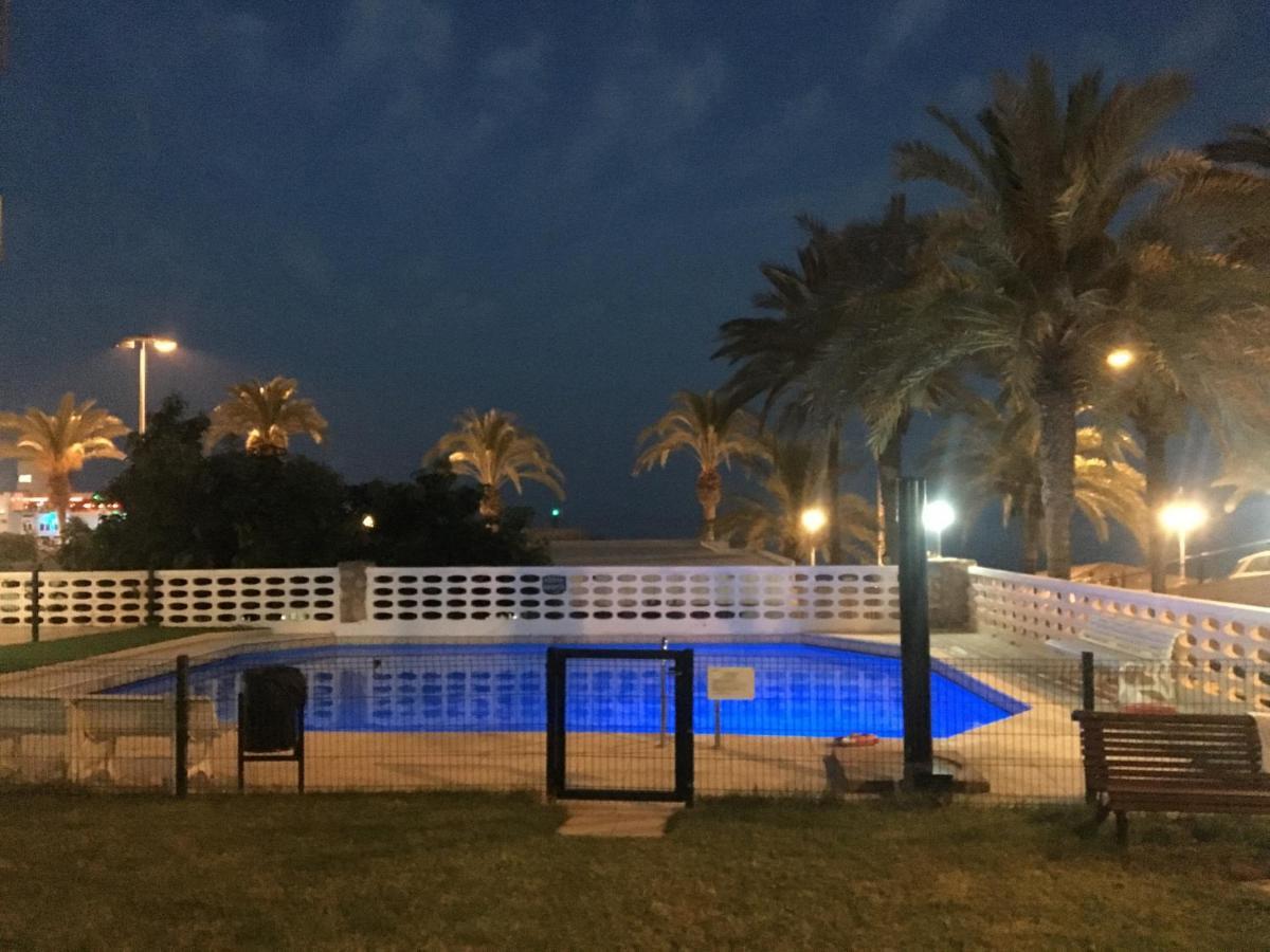 Apartamento Con Vistas Al Mar. Primera Linea De Playa. Aguadulce  Exteriér fotografie